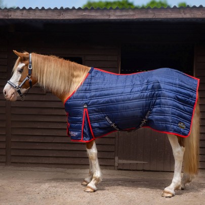 Gallop TROJAN 200g Stable Rug Sizes 5'6 to 7'0