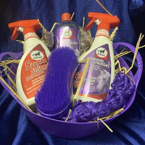 Purple Gift Hamper – Bucket