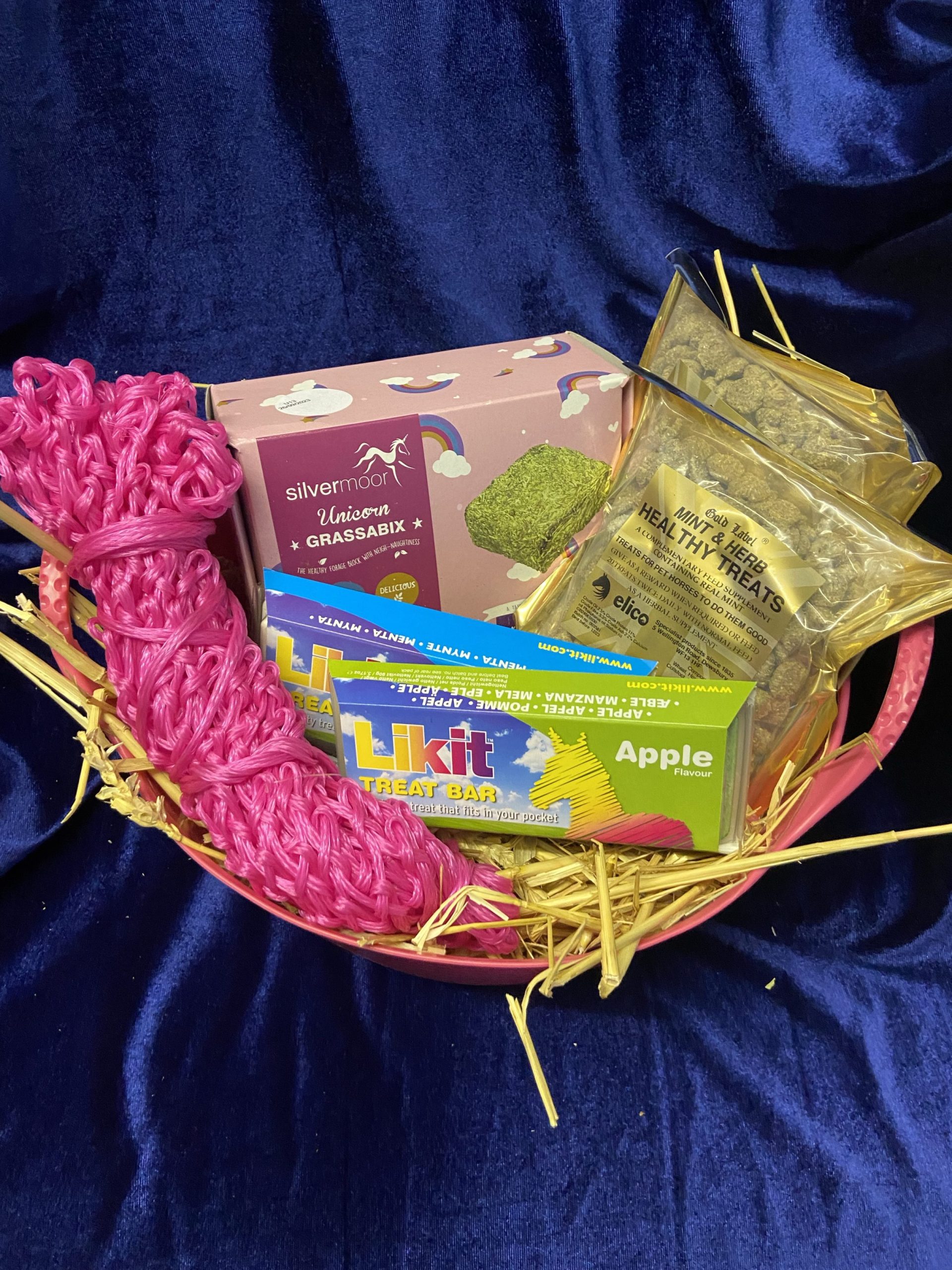 Gift Hamper – Bucket