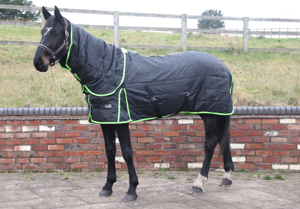 Jump 100g Detachable Neck Stable Rug Size 7'0