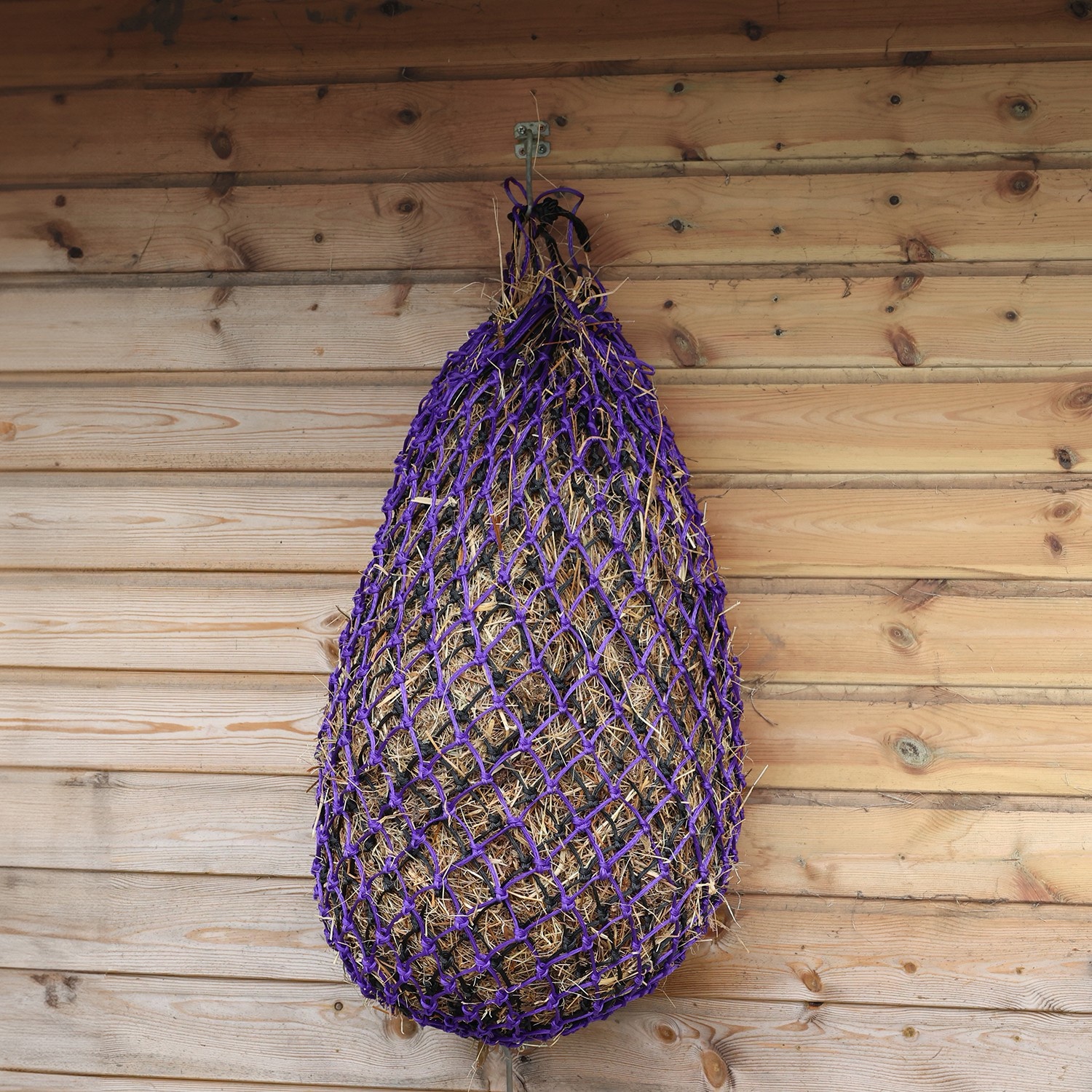Slow Flow Ultra Haynet by Hy Equestrian 4 cm holes holds 7kg - Image 5